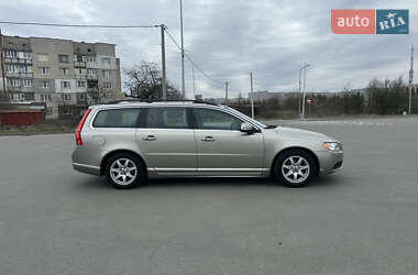 Универсал Volvo V70 2010 в 