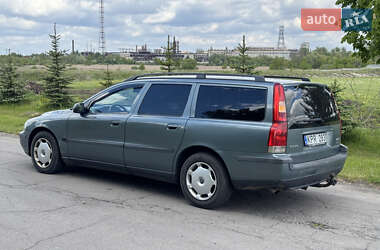 Универсал Volvo V70 2000 в 