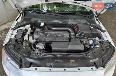Універсал Volvo V70 2010 в 