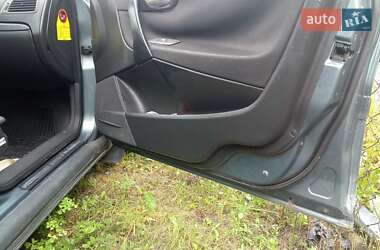Универсал Volvo V70 2001 в Киеве