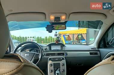 Универсал Volvo V70 2013 в 