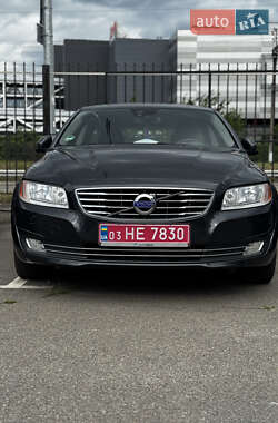 Универсал Volvo V70 2014 в Киеве