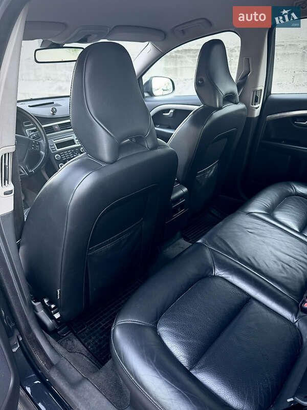 Универсал Volvo V70 2009 в Киеве