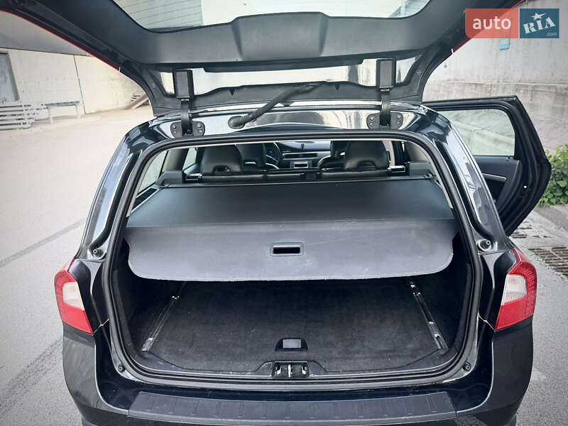 Универсал Volvo V70 2009 в Киеве