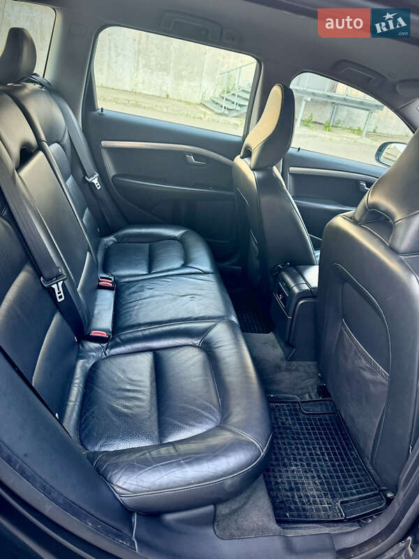 Универсал Volvo V70 2009 в Киеве