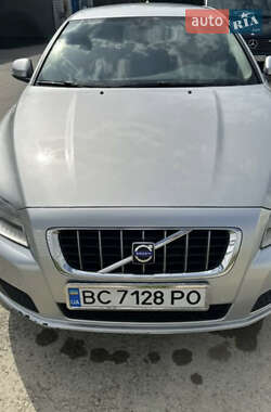 Универсал Volvo V70 2008 в Бориславе