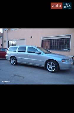 Универсал Volvo V70 2004 в 