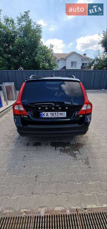 Универсал Volvo V70 2010 в Киеве