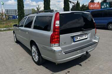 Универсал Volvo V70 2006 в 