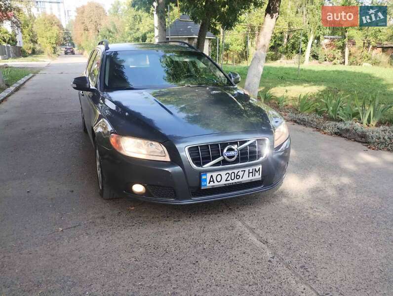 Универсал Volvo V70 2010 в Луцке