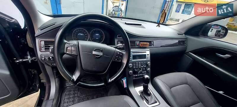 Універсал Volvo V70 2011 в Вараші фото 21 Універсал Volvo V70 2011 в Вараші