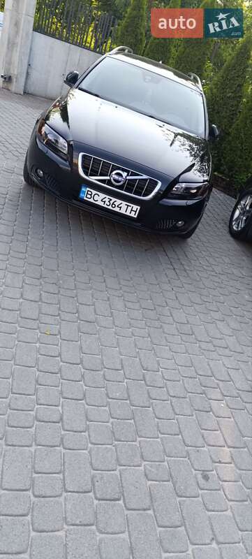 Універсал Volvo V70 2011 в Львові фото 14 Універсал Volvo V70 2011 в Львові