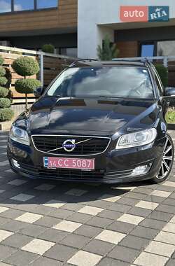 Универсал Volvo V70 2015 в 