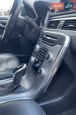 Универсал Volvo V70 2015 в 