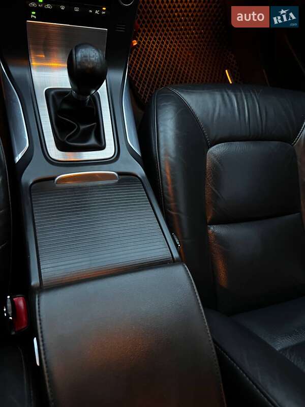 Универсал Volvo V70 2010 в Казатине