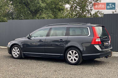 Универсал Volvo V70 2013 в 