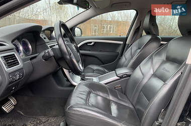 Универсал Volvo V70 2012 в 