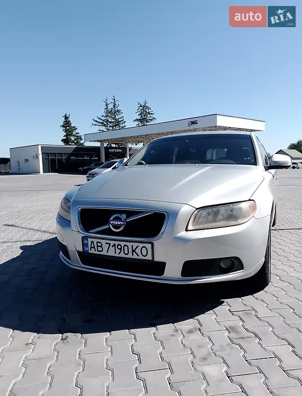 Volvo V70 2013