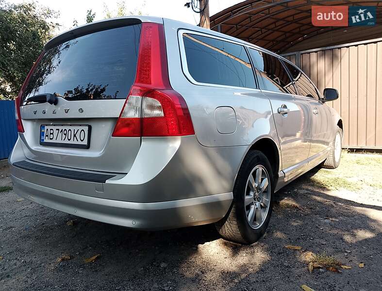 Універсал Volvo V70 2013 в Вінниці