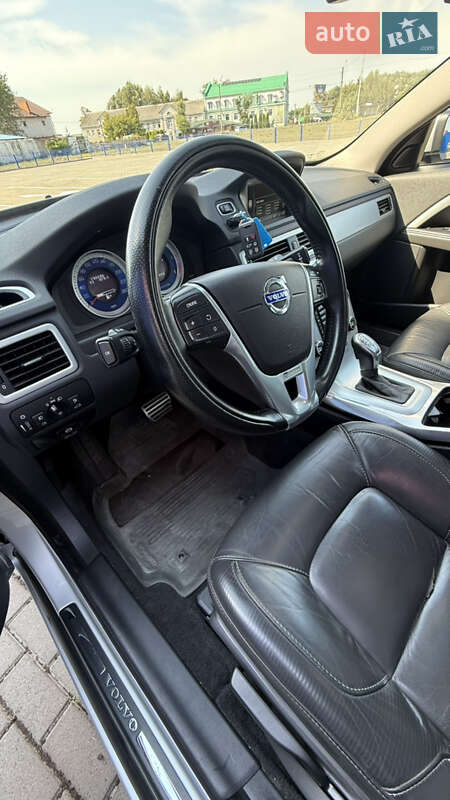 Универсал Volvo V70 2013 в Нововолынске фото 11 Универсал Volvo V70 2013 в Нововолынске