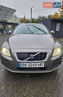 Універсал Volvo V70 2008 в Луцьку