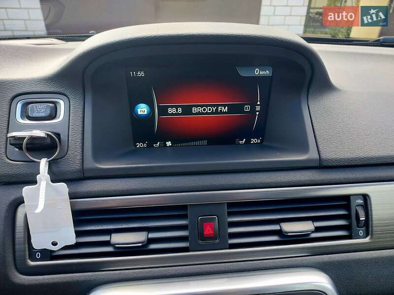 Універсал Volvo V70 2015 в Бродах