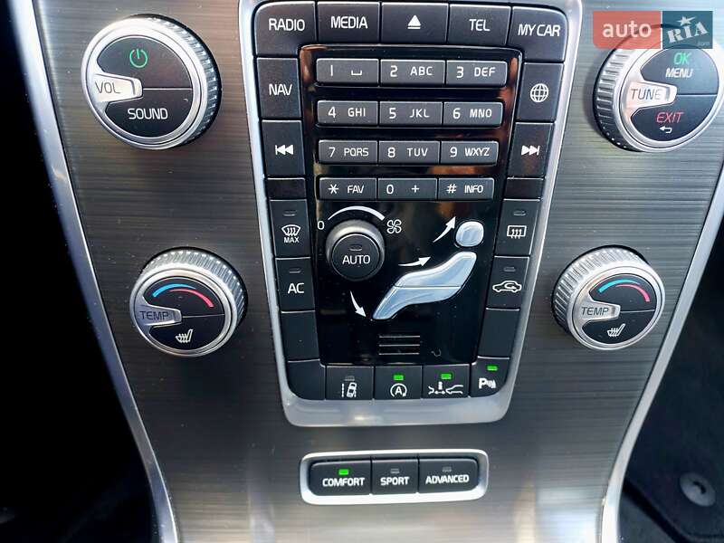Універсал Volvo V70 2015 в Бродах