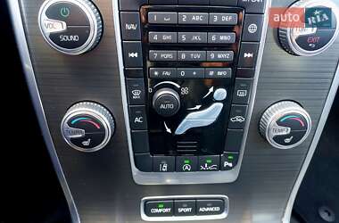 Универсал Volvo V70 2015 в 