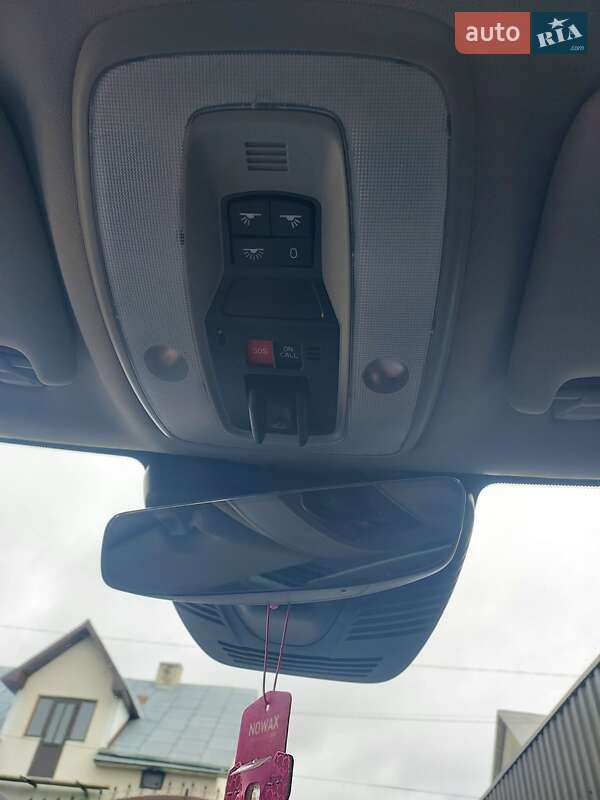 Універсал Volvo V70 2015 в Бродах