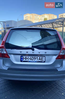 Универсал Volvo V70 2013 в 