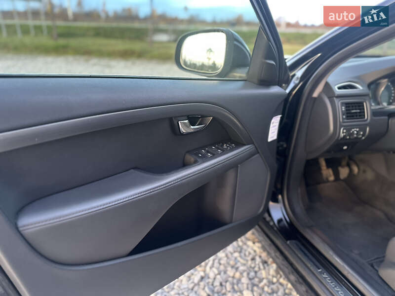 Универсал Volvo V70 2016 в Ивано-Франковске фото 13 Универсал Volvo V70 2016 в Ивано-Франковске