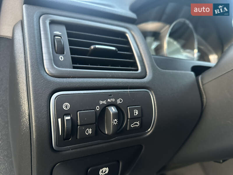 Универсал Volvo V70 2016 в Ивано-Франковске фото 38 Универсал Volvo V70 2016 в Ивано-Франковске