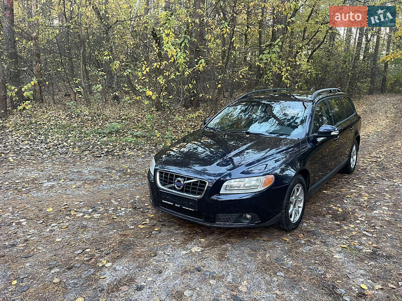 Універсал Volvo V70 2010 в Києві