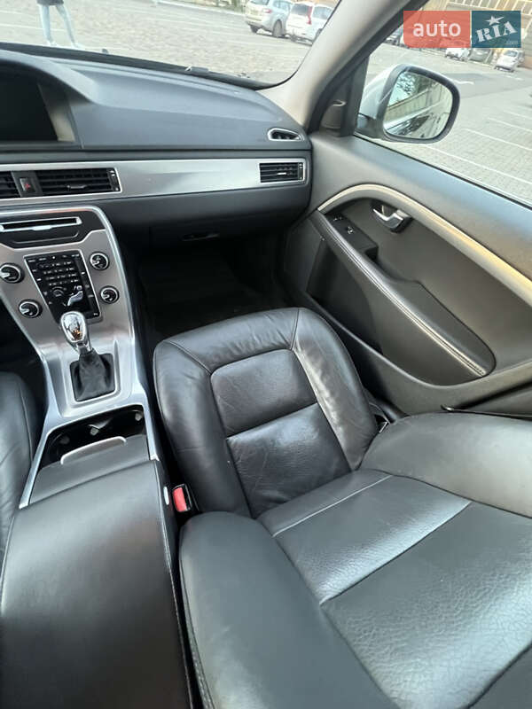 Универсал Volvo V70 2013 в Луцке фото 19 Универсал Volvo V70 2013 в Луцке