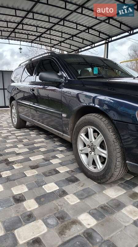 Універсал Volvo V70 2005 в Новомосковську фото 4 Універсал Volvo V70 2005 в Новомосковську