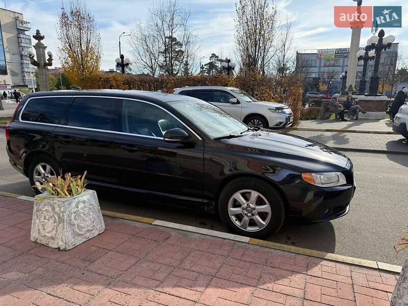 Универсал Volvo V70 2011 в Звягеле фото 8 Универсал Volvo V70 2011 в Звягеле