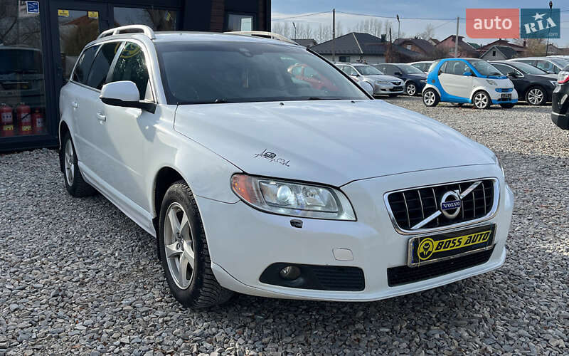 Volvo V70 2012