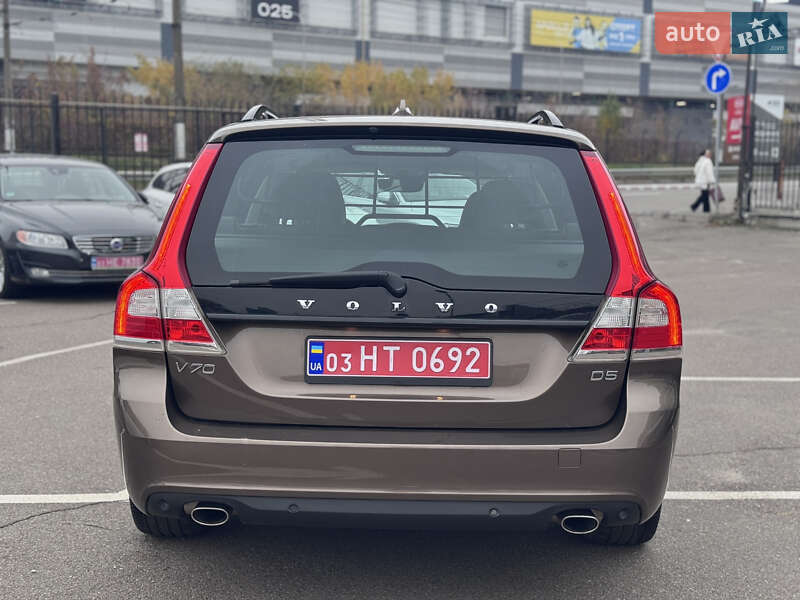 Універсал Volvo V70 2015 в Києві