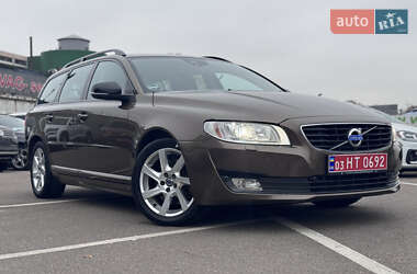 Універсал Volvo V70 2015 в Києві