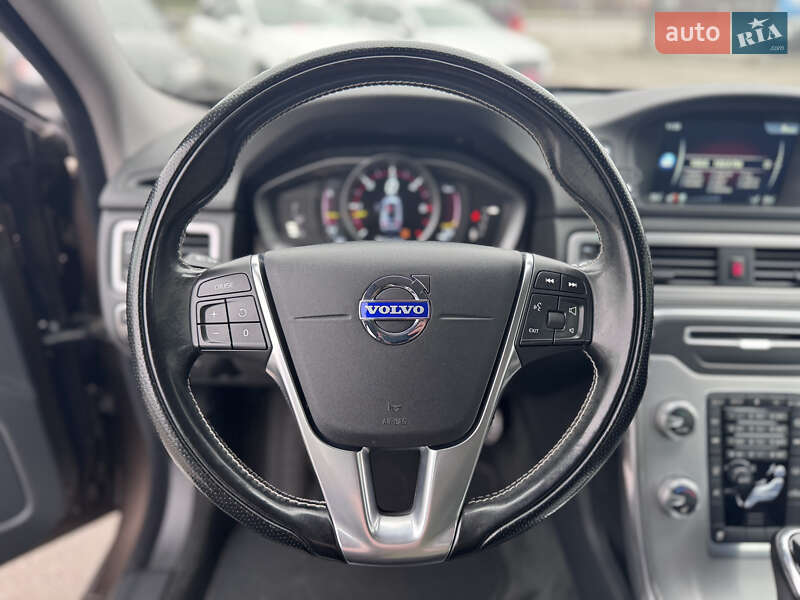 Універсал Volvo V70 2015 в Києві