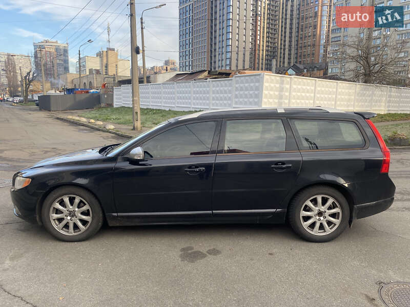 Универсал Volvo V70 2011 в Киеве фото 8 Универсал Volvo V70 2011 в Киеве