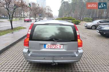 Универсал Volvo V70 2006 в Киеве