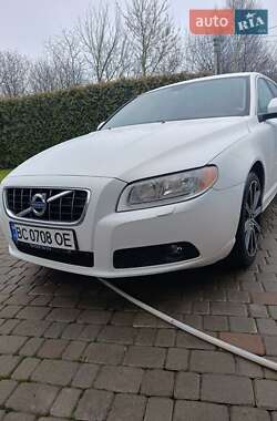 Универсал Volvo V70 2010 в Луцке