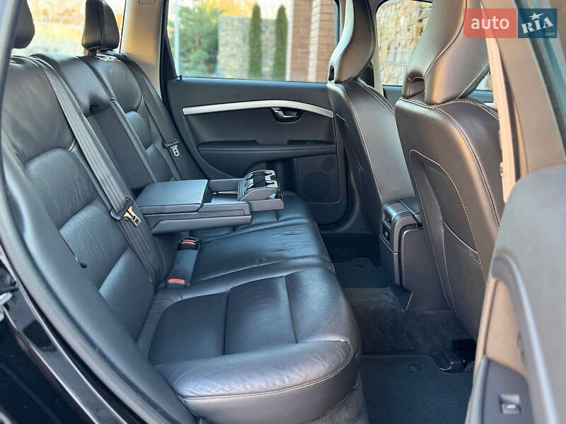 Универсал Volvo V70 2015 в Стрые