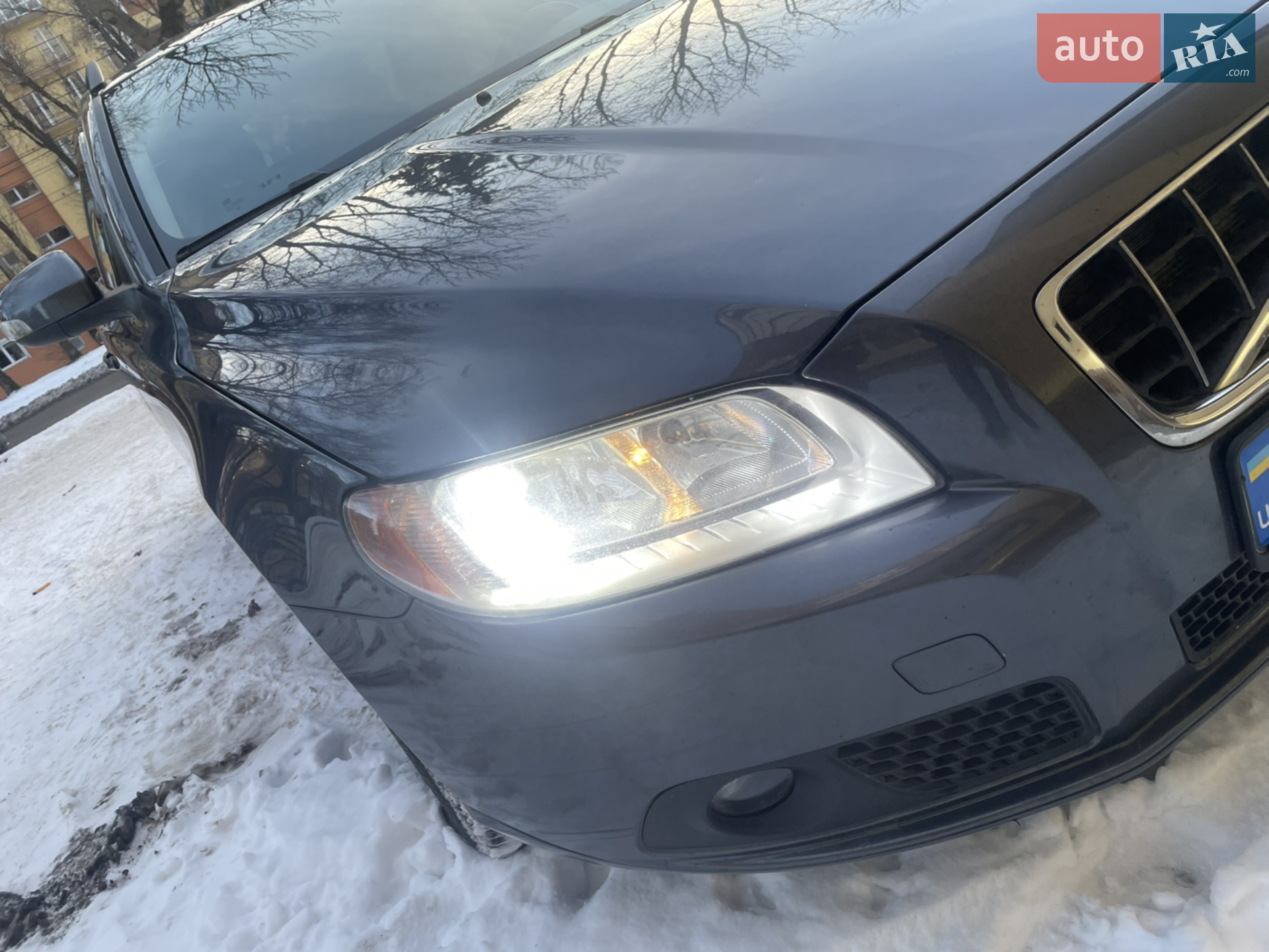 2010 Volvo V70 - мініатюра 9