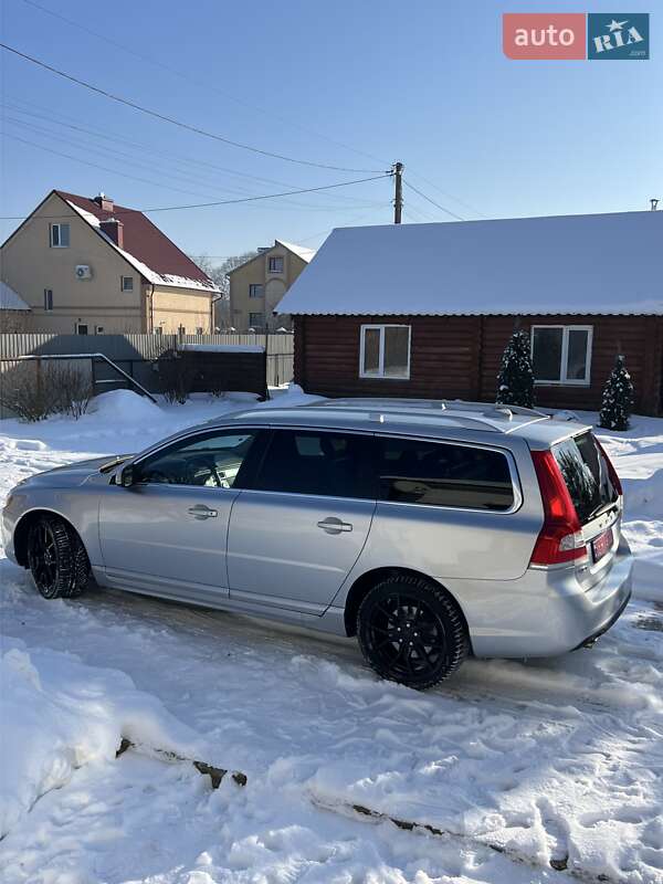 Универсал Volvo V70 2014 в Чорткове фото 17 Универсал Volvo V70 2014 в Чорткове