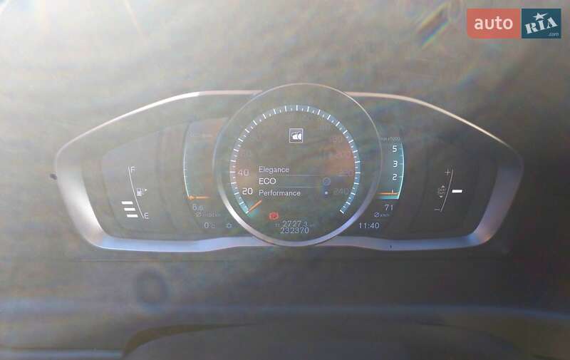 Универсал Volvo V70 2016 в Бродах фото 43 Универсал Volvo V70 2016 в Бродах