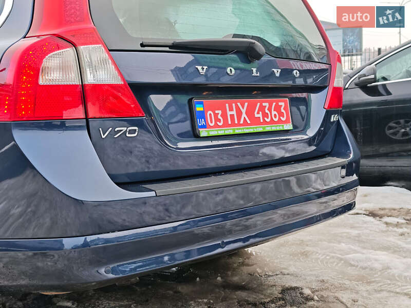 Универсал Volvo V70 2012 в Киеве фото 11 Универсал Volvo V70 2012 в Киеве