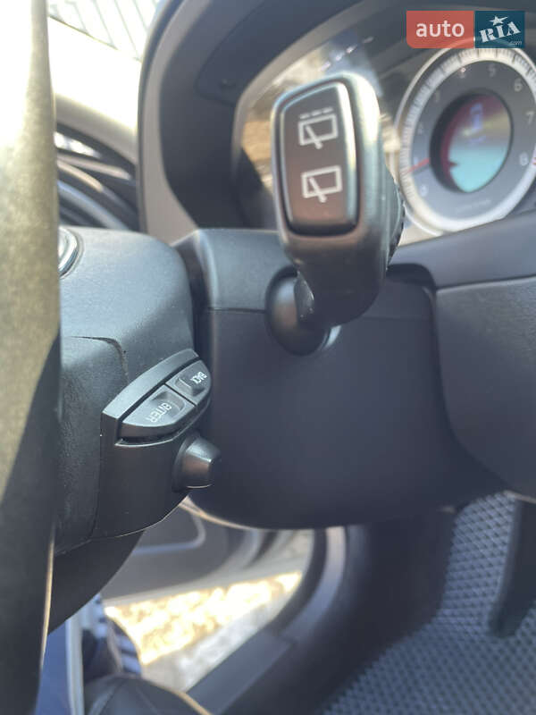 Универсал Volvo V70 2010 в Калуше фото 23 Универсал Volvo V70 2010 в Калуше