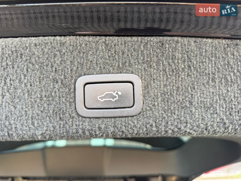 Универсал Volvo V70 2013 в Львове